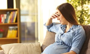 Casos Clínicos - Mola hidatidiforme completa con preeclampsia e hipertiroidismo: presentación clásica