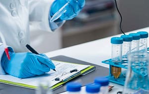 Guía práctica para el perfeccionamiento del control interno de calidad en el laboratorio clínico