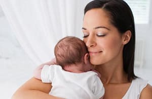 Seis estados y territorios del Caribe eliminan la transmisión del VIH y la sífilis de la madre al hijo