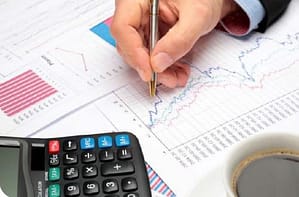 Eslabones de la Calidad en el Laboratorio de Análisis Clínicos